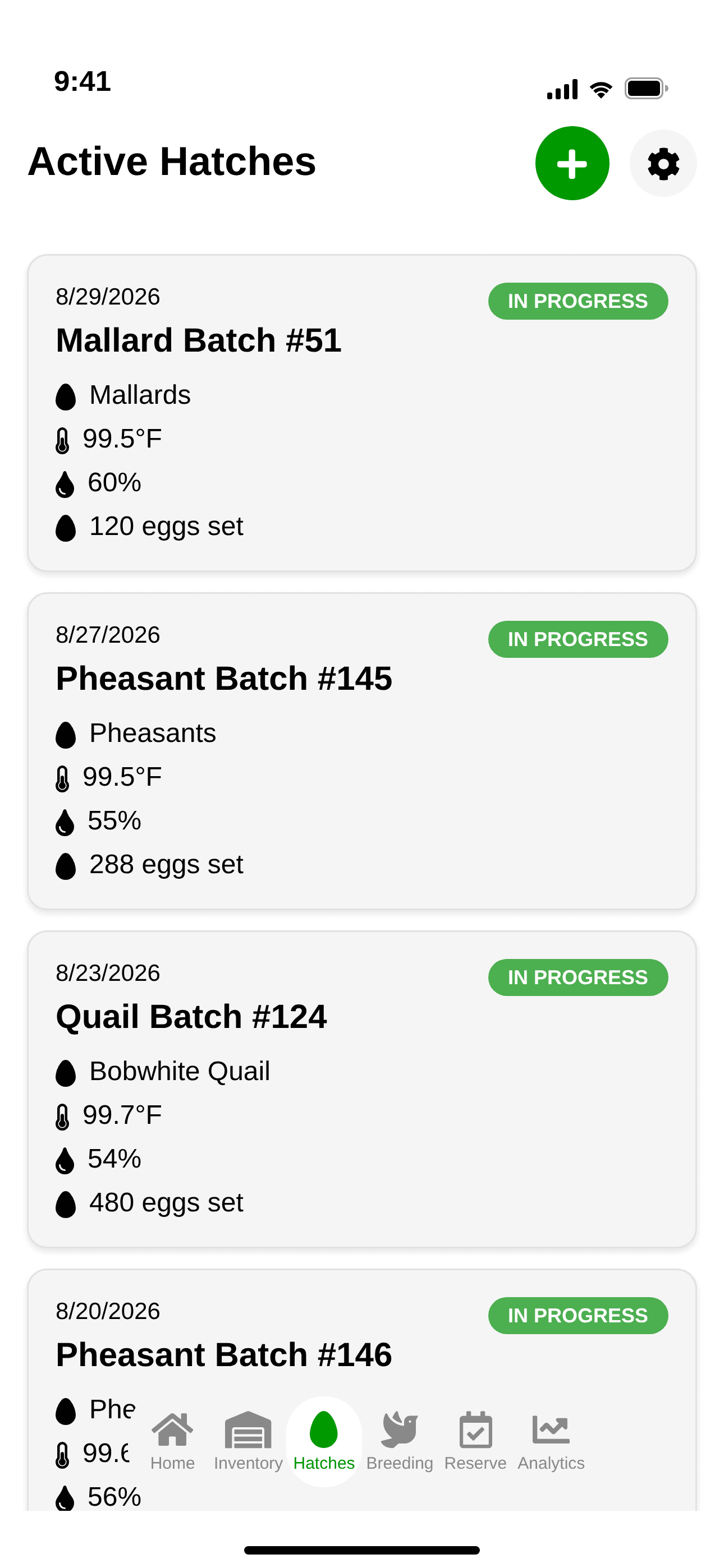 HatchTracker active hatches list with temperature, humidity, and eggs set